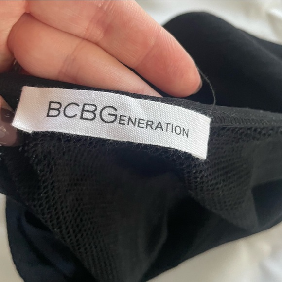 BCBGENERATION Small/Medium Black Ribbed Perforated Mesh High Neck Bralette Top - Picture 3 of 4